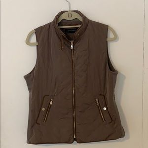 Zara Olive Green Puffer Vest